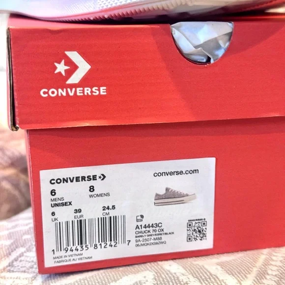 Converse Women's Size 8 Chuck 70 Metallic Tweed Oxford Sneakers - Picture 6 of 9